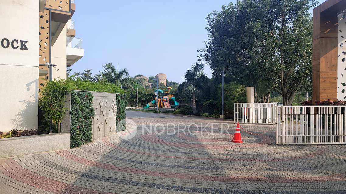 3 BHK Flat In Vishnu Vistara For Sale  In Madhapur