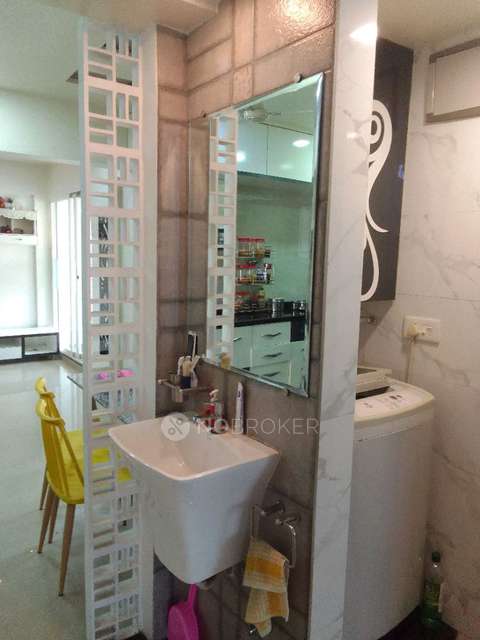 2 BHK Flat In Krishnakunj Appartment For Sale  In Krishnakunj Apt