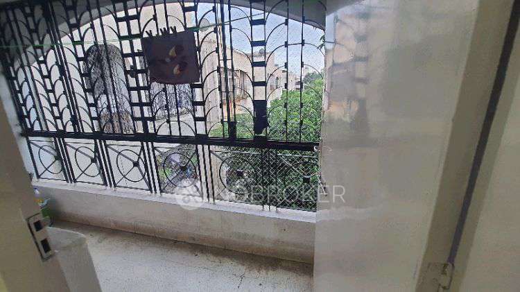 Single Room for Male In 2 BHK  In Punarthnagar In Viman Nagar,