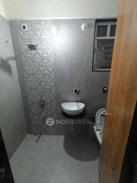 2 BHK Flat In B&n Heights Commercial & Residentials Flats Spine Road for Rent  In Near Cherry Sweets, On Spine, Service Rd, Hargude Vasti, Purnanagar, Pimpri Colony, Pimpri-chinchwad, Vitthal Nagar, Maharashtra 411062, India