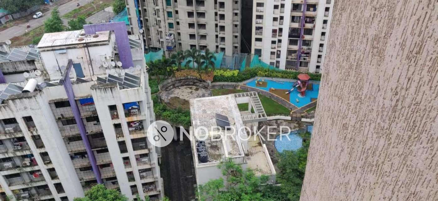 1 BHK Flat In Mahavir Kalpavruksha For Sale  In Kasarvadavali