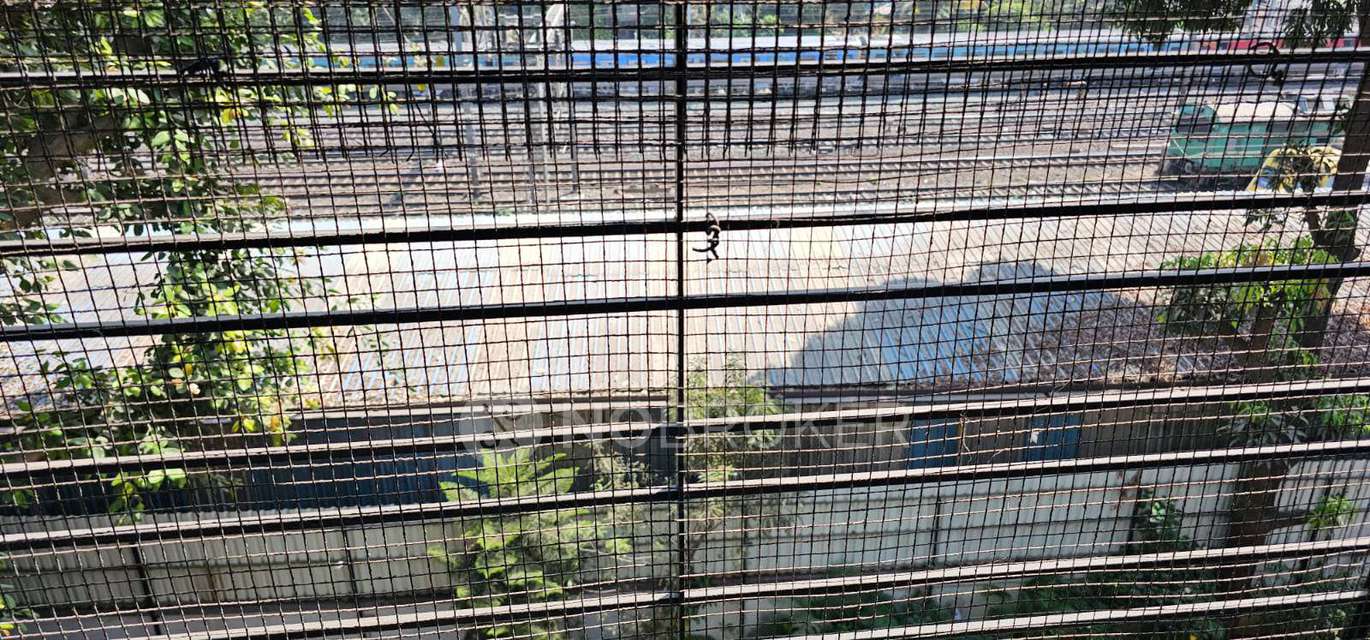 1 BHK Flat In Prithvi Chsl Borivali for Rent  In Prithvi Apartments, Natakwala Ln, Opp. Meghdoot, Near Tehsildar Office, Meghdoot, Hari Om Nagar, Borivali West, Mumbai, Maharashtra 400092, India