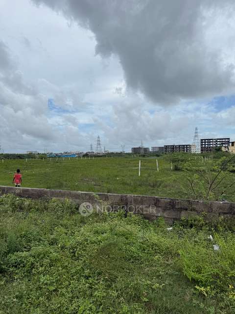 Plot For Sale  In Perumbakkam