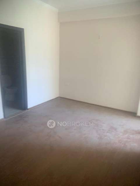 3 BHK Flat In Nbcc Kingswood Golf Homes, Greater Noida West For Sale  In Greater Noida West