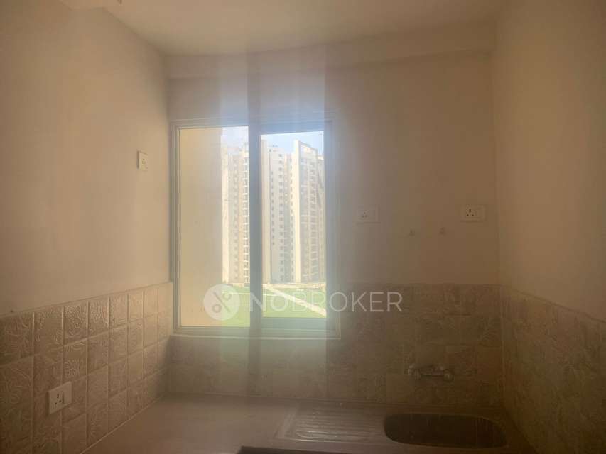 3 BHK Flat In Nbcc Kingswood Golf Homes, Greater Noida West For Sale  In Greater Noida West