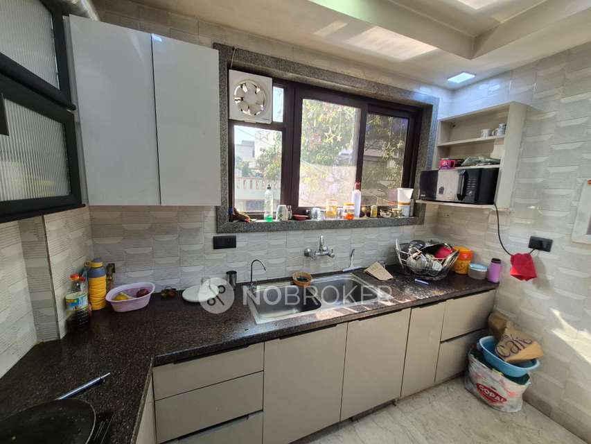 3 BHK Flat For Sale  In Gujranwala Town Part 1