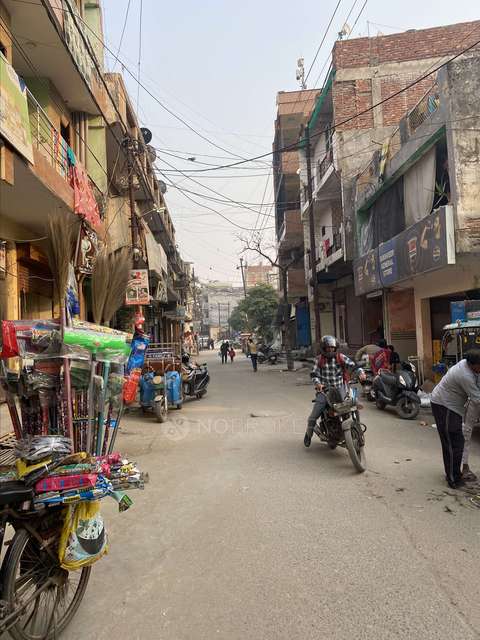 Commercial Property in Sector 51, Noida for sale 