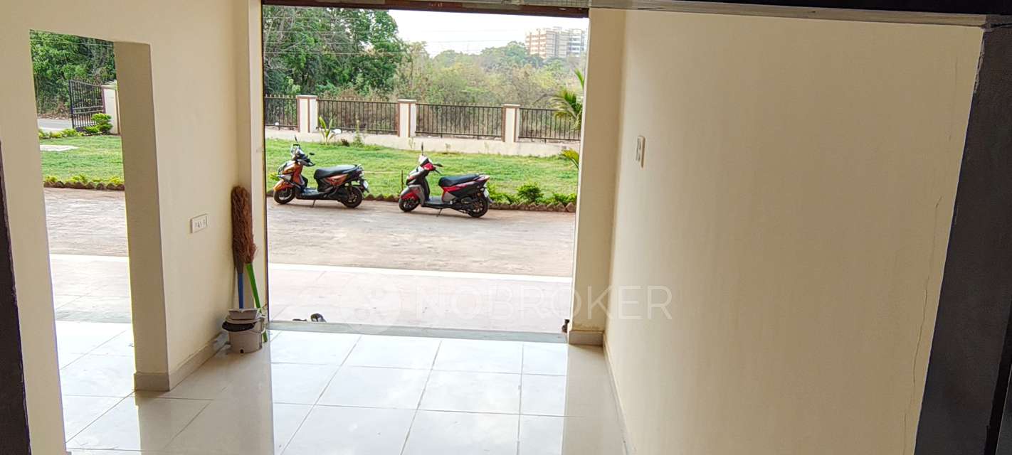 Shop in Pashane Road, Mumbai for sale 