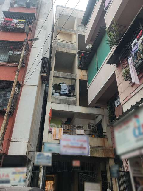 2 BHK Flat In Sahara Complex For Sale  In Swargate