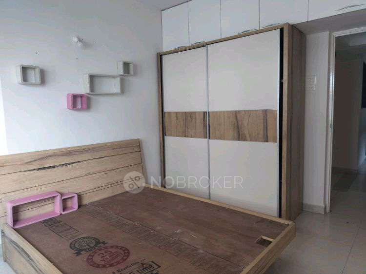 2 BHK Flat In B-5 Bhujbal Township for Rent In B-5 Bhujbal Township