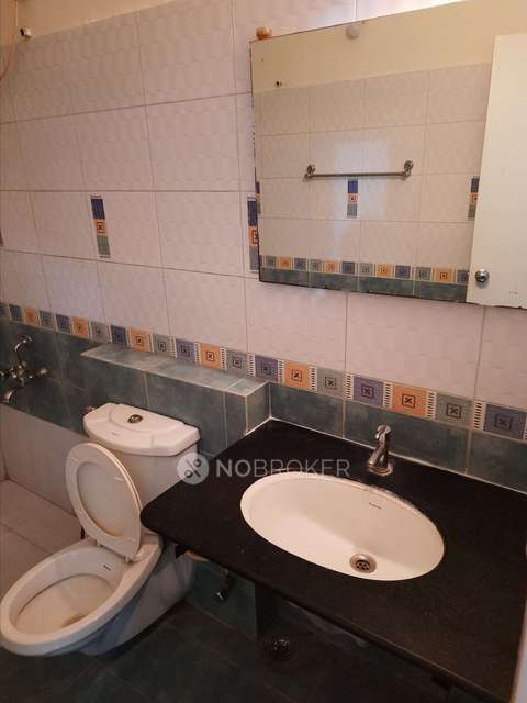 3 BHK Flat In Golden Gate Golden Habitat, Kondapur For Sale  In Kondapur