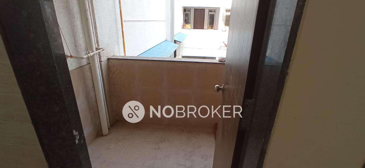 1 BHK Flat In Ravinanda Skywater Waterfront Homes for Rent  In Wagholi