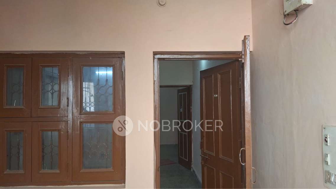 4 BHK Flat For Sale  In Saraswati Vihar