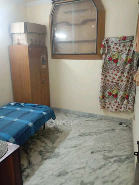 Single Room for Male In 2 BHK  In Paryavaran Complex In A 71, Ignou Main Rd, Block A, Paryavaran Complex, Saket, New Delhi, Delhi 110030, India