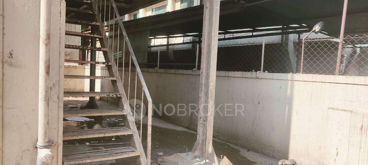 Industrial Building in Hadpsar, Pune for Rent 
