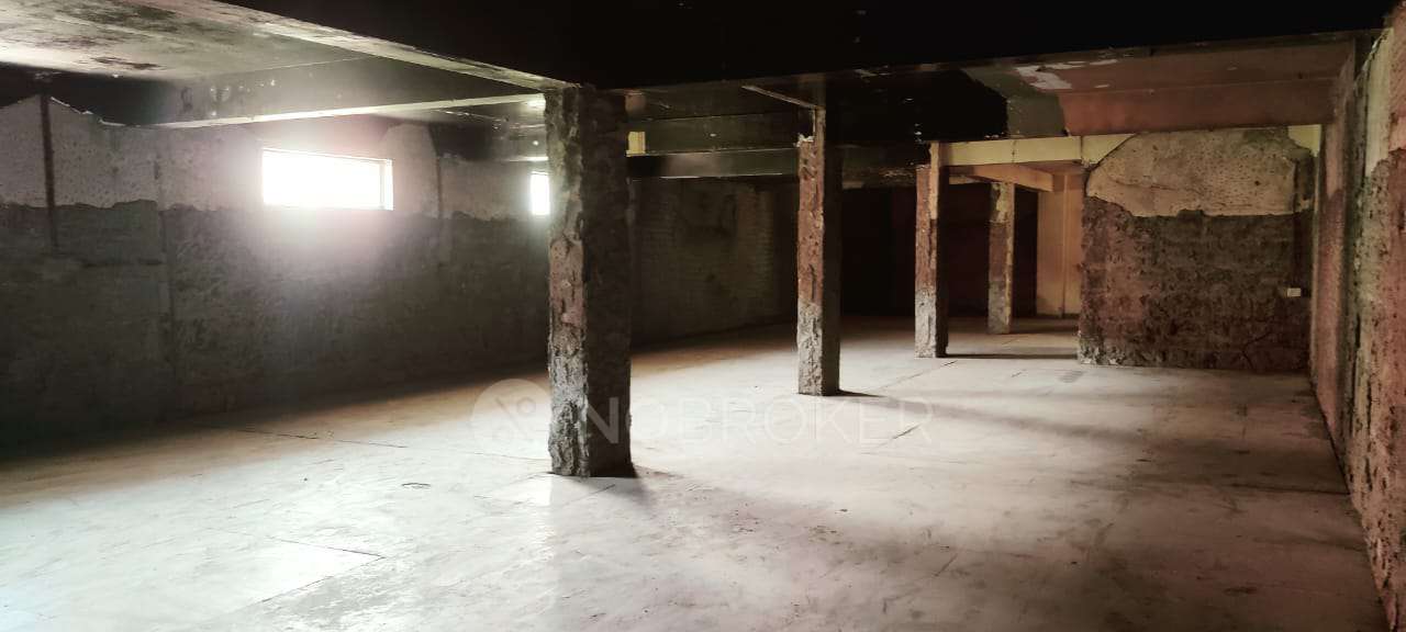 Industrial Building in Hadpsar, Pune for Rent 