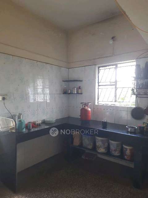 Single Room for Female In 1 BHK  In Gitraj Apartment Dahanukar Colony In 2811, Tejas Society, Dahanukar Colony, Kothrud, Pune, Maharashtra 411038, India