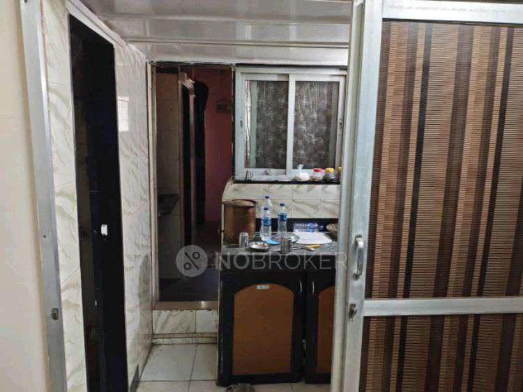 1 RK Flat In Bdd for Rent  In Sewri