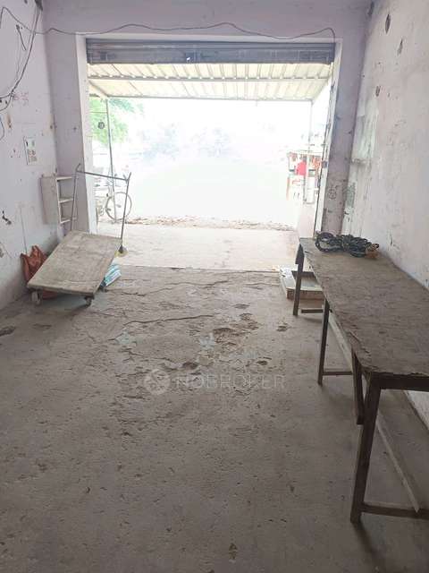 Shop in Uttam Nagar, Delhi for Rent