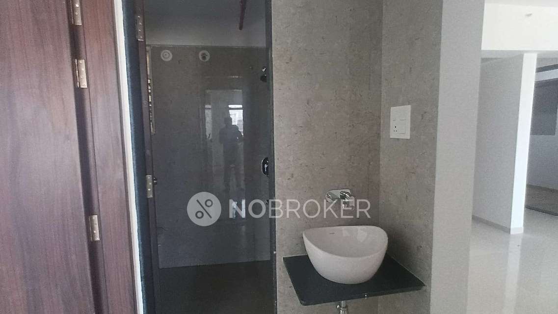 2 BHK Flat In Sukhwani Hermosa Casa for Rent  In  Mundhwa