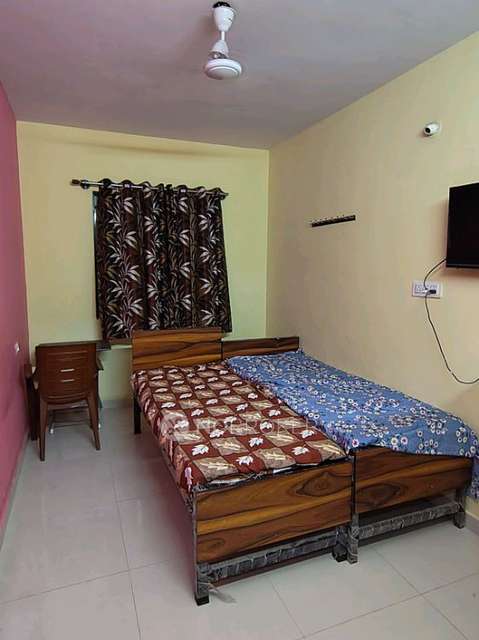 PG for Girls in Prasanth Layout ,site No 130, 4th Cross, Itpl Main Rd, Near Hope Farm Signal, Prasanth Extension, Whitefield, Bengaluru, Karnataka 560066