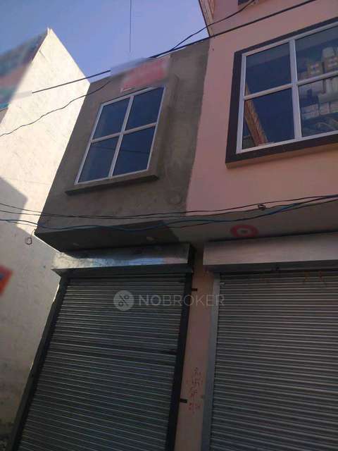 Showroom in Roshan Pura, Gurgaon for Rent 