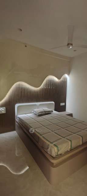 Single Room for Female In 3 BHK  In Hi Tech City, Hi-tech City In Hafeezpet