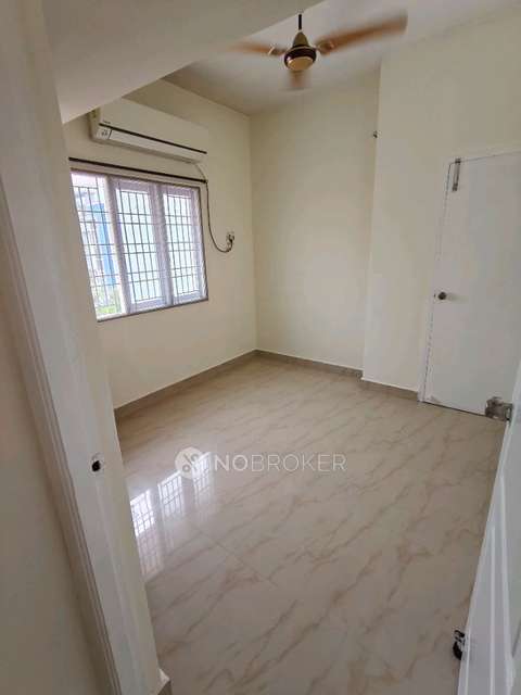 2 BHK Flat In Sun Homes Abishek For Sale  In W42x+pc2, Bhuvaneshwari Nagar, Padamavathy Nagar, Yeswanth Nagar, Selaiyur, Chennai, Tamil Nadu 600126, India