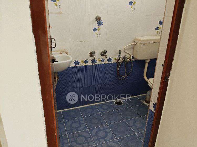 2 BHK Flat In Sun Homes Abishek For Sale  In W42x+pc2, Bhuvaneshwari Nagar, Padamavathy Nagar, Yeswanth Nagar, Selaiyur, Chennai, Tamil Nadu 600126, India