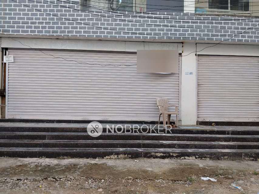 Shop in Sr Castle, Hyderabad for sale 