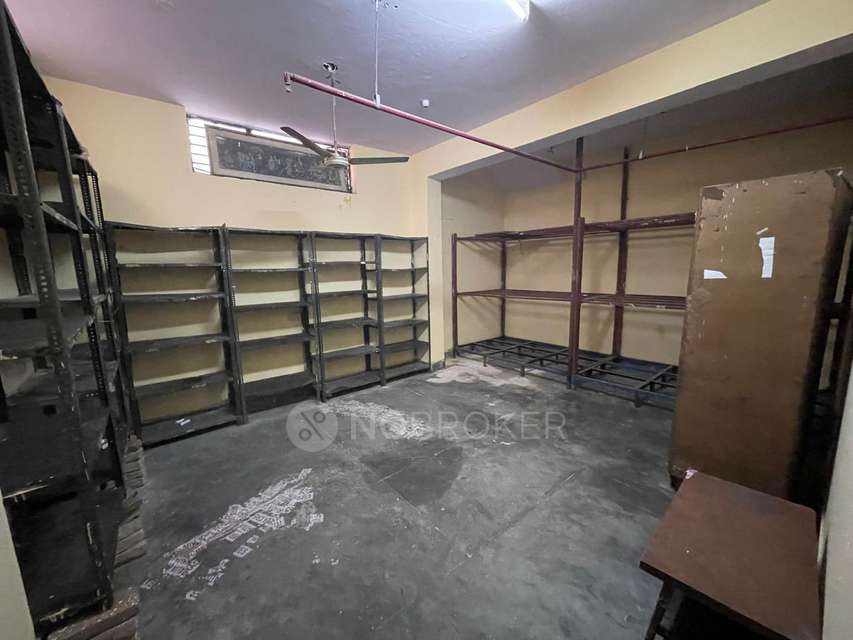 Industrial Building in Toy City, Greater Noida for Rent 