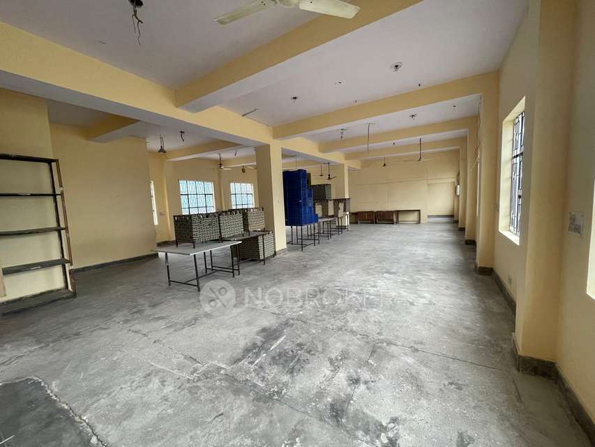 Industrial Building in Toy City, Greater Noida for Rent 