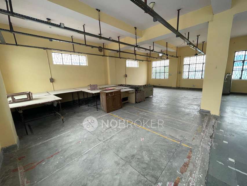 Industrial Building in Toy City, Greater Noida for Rent 
