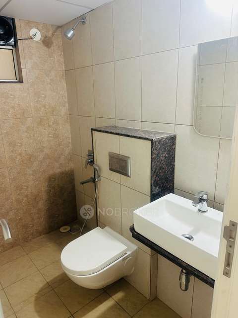 2 BHK Flat In Godrej Green Vistas for Rent  In Mahalunge