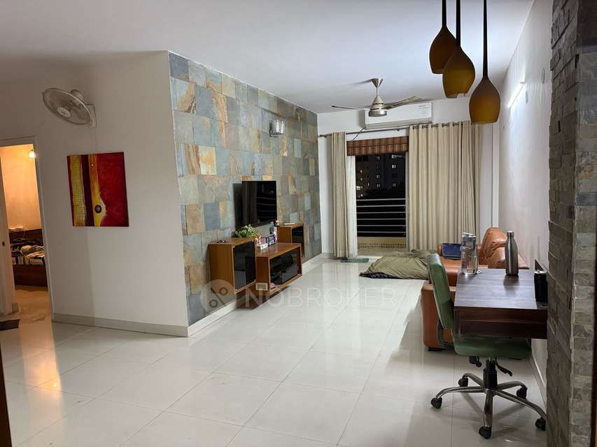 Single Room for Male In 3 BHK  In Amara Courtyard In Marathahalli