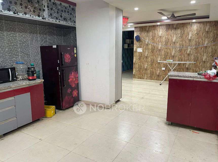 4+ BHK Flat In Apartment for Rent  In Hafeezpet