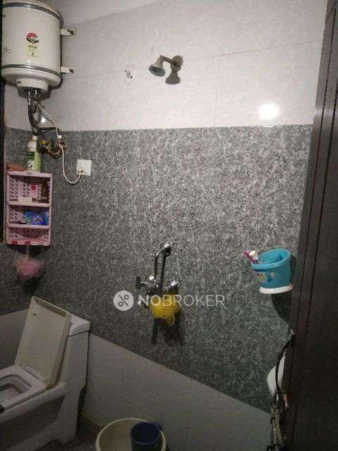 2 BHK Flat In Vidya Group Apparrment For Sale  In Ashok Vihar Phase Iii Extension