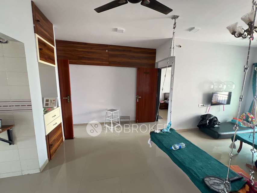 2 BHK Flat In Hiraco Eminence, Mira Road East For Sale  In Mira Road East