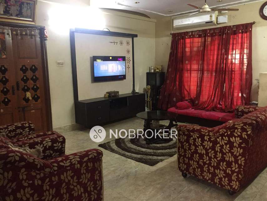 2 BHK Flat In Reliance Sadan For Sale  In Vijayanagar