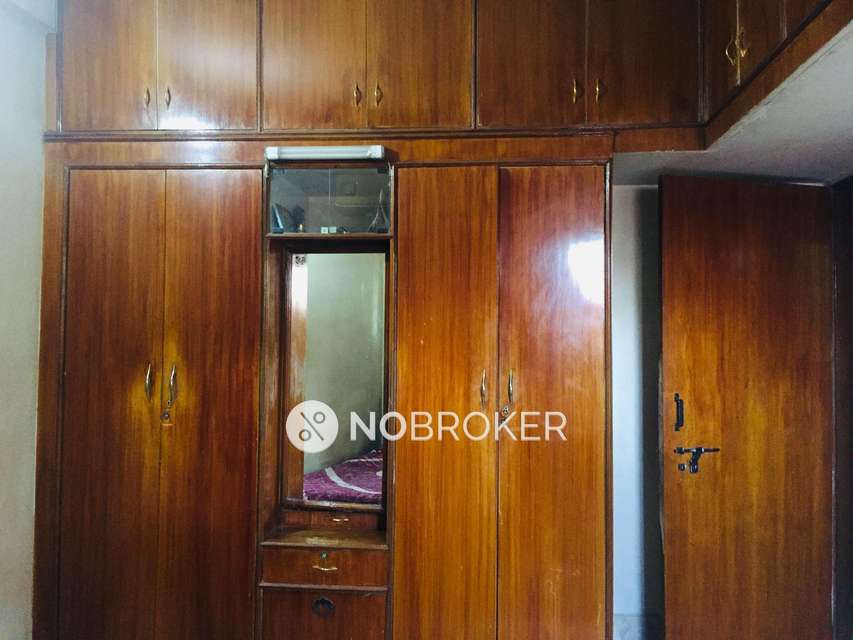 2 BHK Flat In Reliance Sadan For Sale  In Vijayanagar