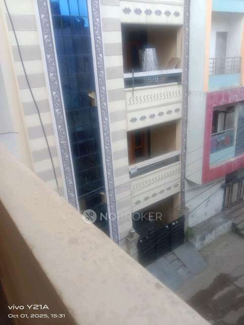 2 BHK Flat In Sri Sai Apartment For Sale  In West Marredpally