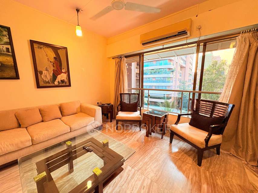 Single Room for Male In 3 BHK  In Mangal Mitra Apartment, Khar West In Khar West