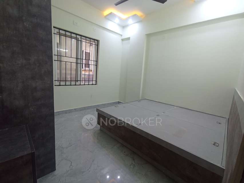 2 BHK Flat In Clover Apartment For Sale  In Babusabpalya