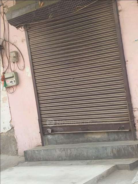 Shop in Dwarka, Delhi for Rent 