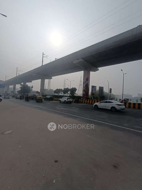 3 BHK Flat In Amrapali Silicon City For Sale  In  Sector 76