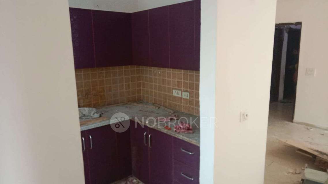 2 BHK Flat In Mahagun Mantra for Rent  In Noida Extension, Noida