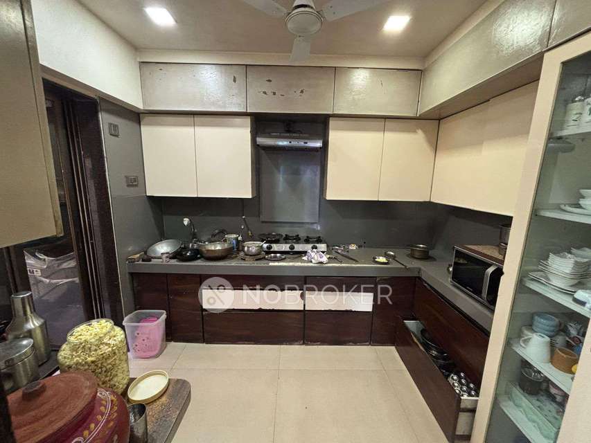 2 BHK Flat In Ashok Smruti For Sale  In Andheri East