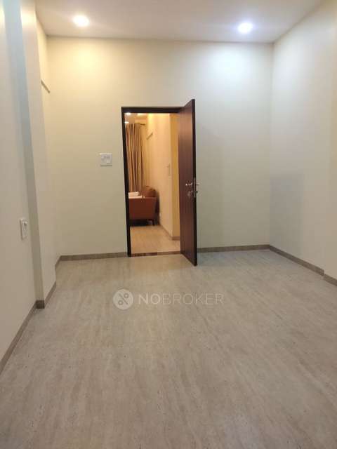 3 BHK Flat In Om Sidhivinayak Society For Sale  In Dadar