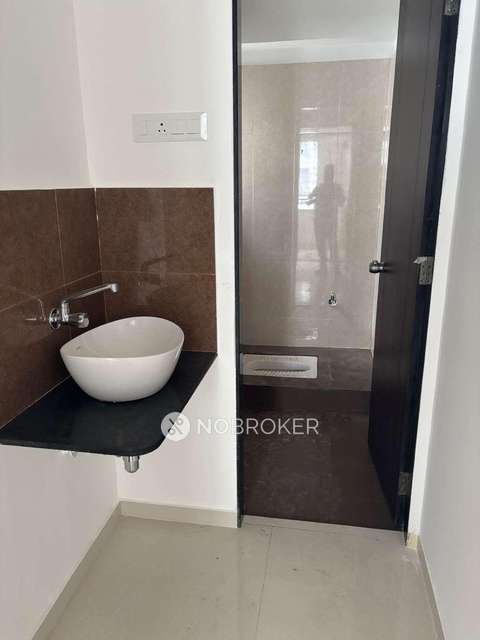 2 BHK Flat In Rkl Anand For Sale  In Tathwade