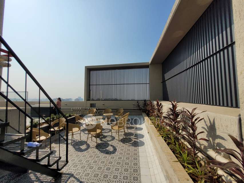 2 BHK Flat In Om Vasudev Chs For Sale  In Borivali West